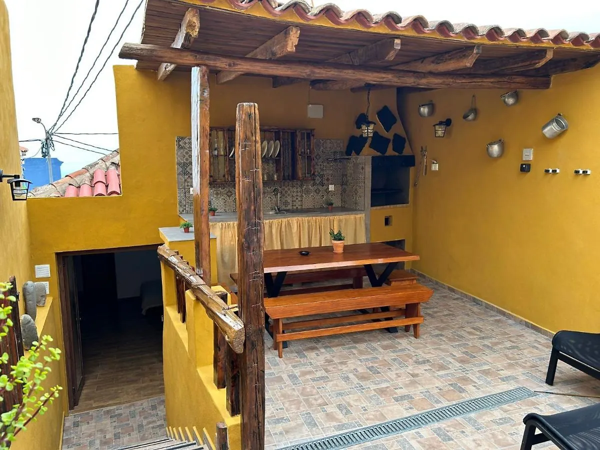 Tradicional Casa Canaria Con Piscina Y Vistas Al Teide Icod De Los Vinos